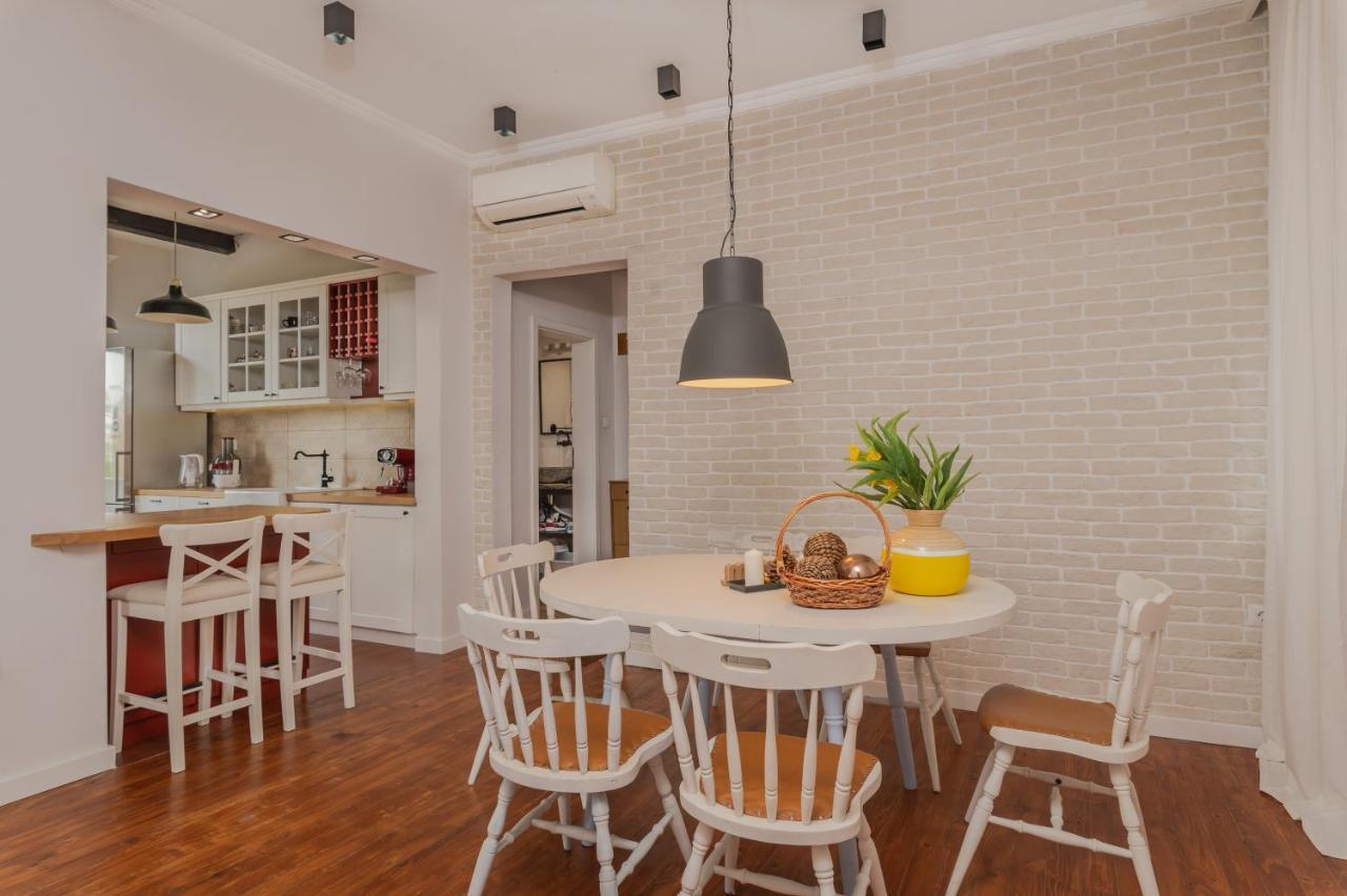 Flamingo Flat /Two-Bedroom With Balcony\ โซเฟีย ภายนอก รูปภาพ